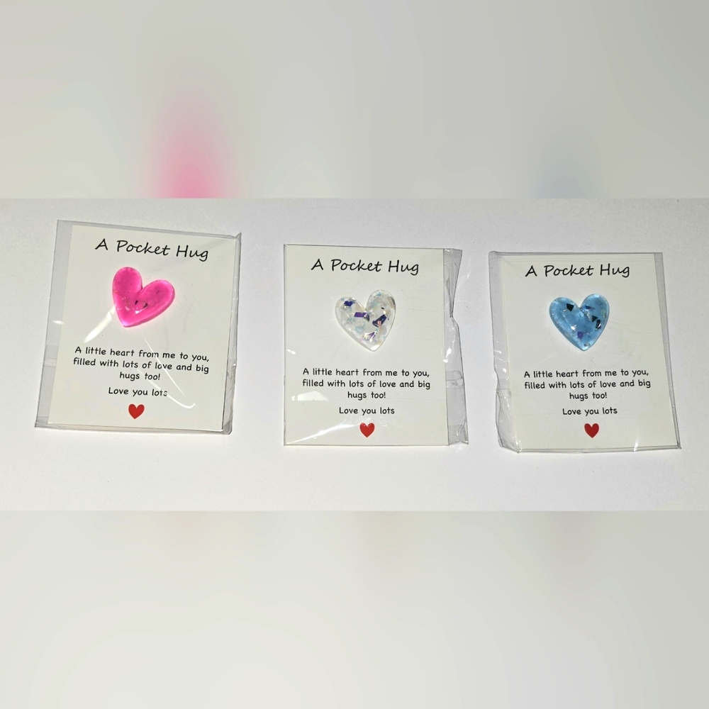 Heart Pocket Hug Set Of 3